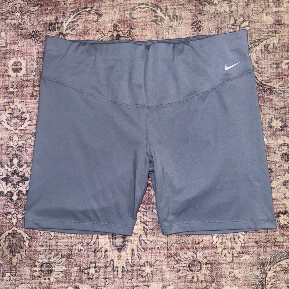 Nike Dri-FIT One Women's Plus Size Mid-Rise 7" Bike Shorts 2X Blue DD0425-493